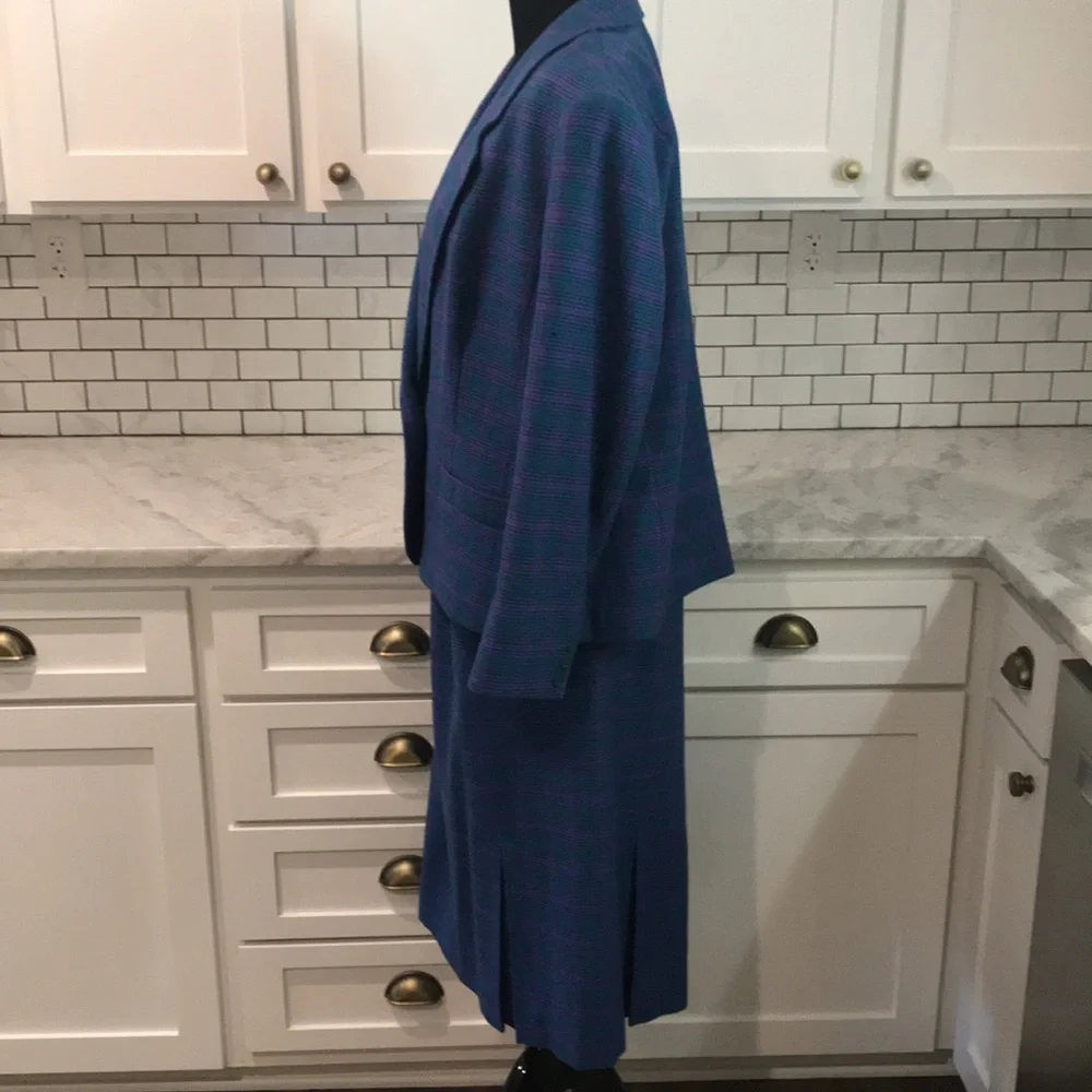 Vintage Pendleton Wool Suit Womens Size 18W Blue Plaid 2 Piece Skirt Blazer USA - Picture 5 of 16